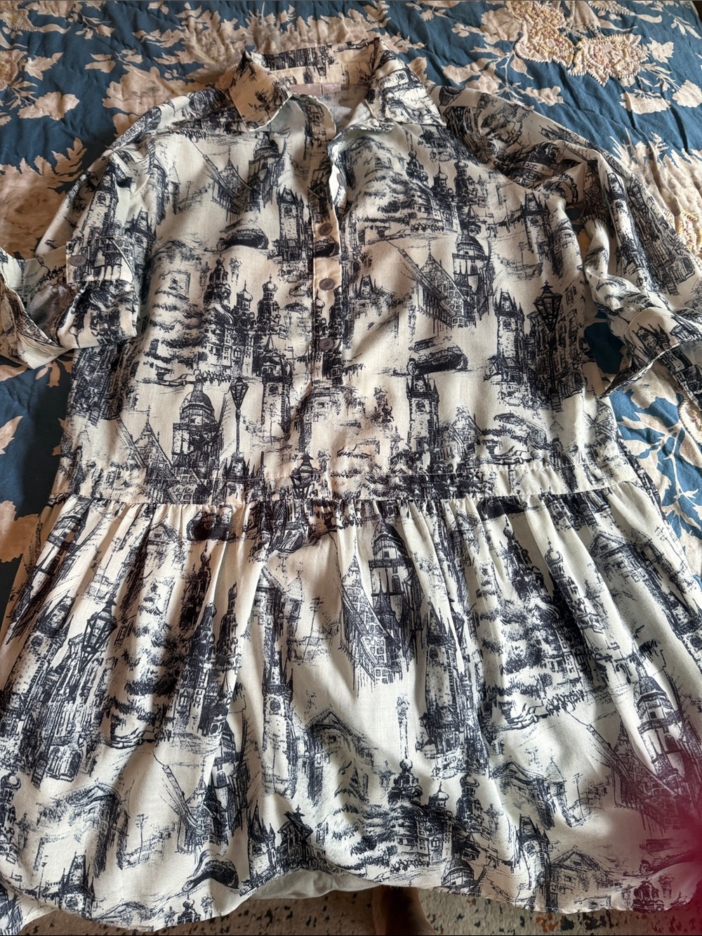 Women’s ' Cream and Black Print Tiered Dress